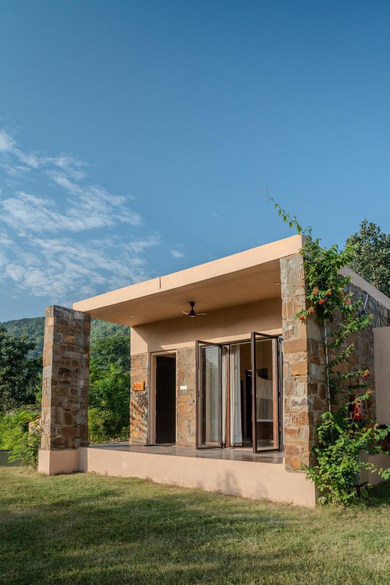 Chokhiwadi Forest Retreat Dagota Exterior photo